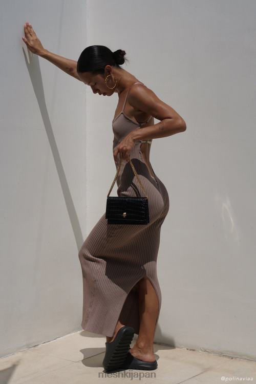 アヴァロン バックレス ニット ミディドレス Meshki トープ N80F6350 衣類