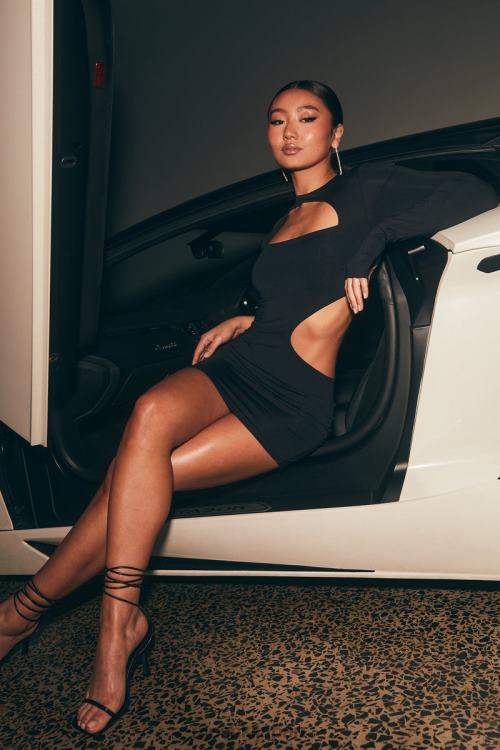 カットアウト付きカットワンショルダーグローブミニドレス Meshki 黒 N80F6717 衣類